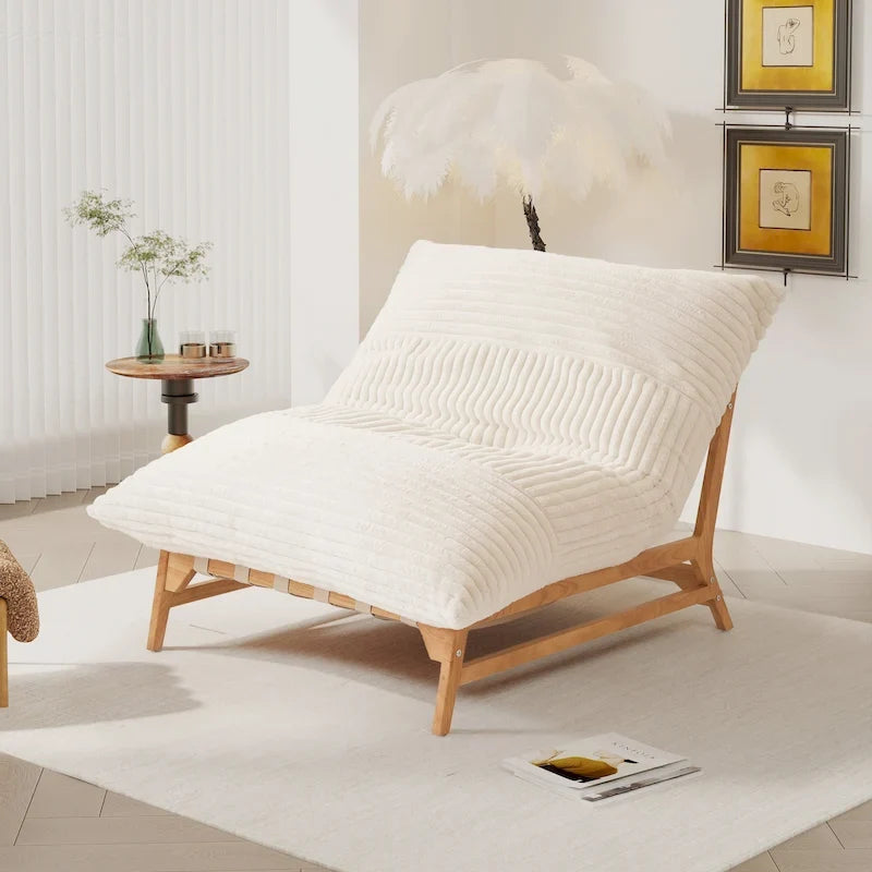 Großer, plüschiger Sitzsack-Loungesessel mit massivem Holzgestell, bequemer Loungesessel mit Daunenfüllung