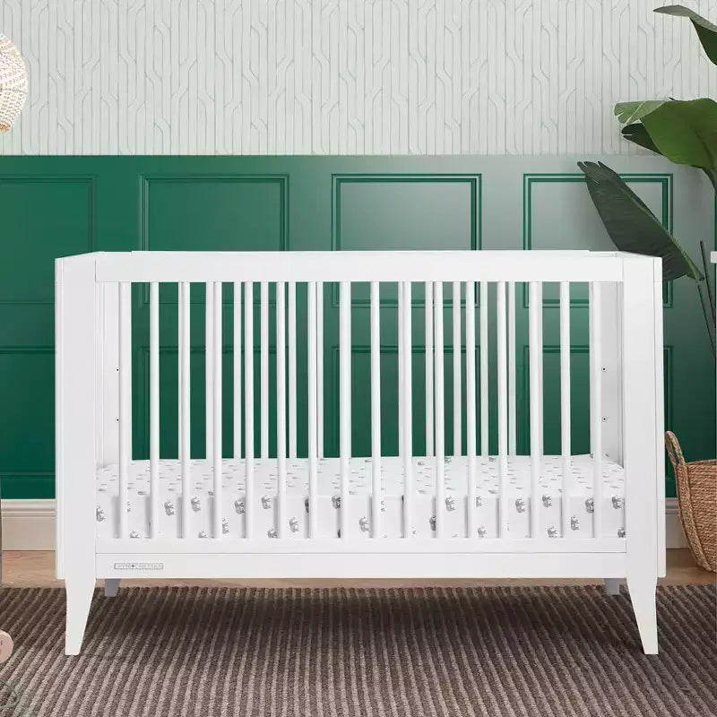 Delta Children Ollie 4-in-1-Umbaubabybett mit Umbaumöglichkeit zum Tagesbett