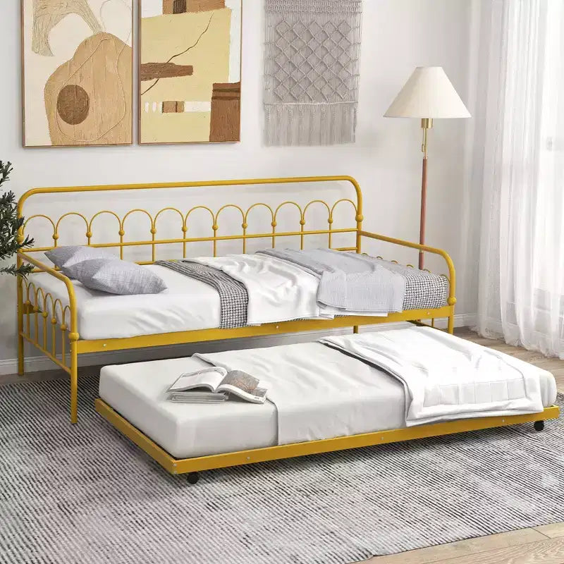 Daybed Costway in metallo singolo con letto estraibile, salvaspazio, trasformabile in divano, ruote con blocco, oro