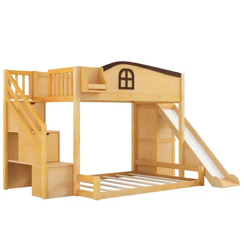 Stapelbed met een twijfelaar boven een tweepersoonsbed, met glijbaan, planken, opbergtreden en kledingkast voor de kinderkamer