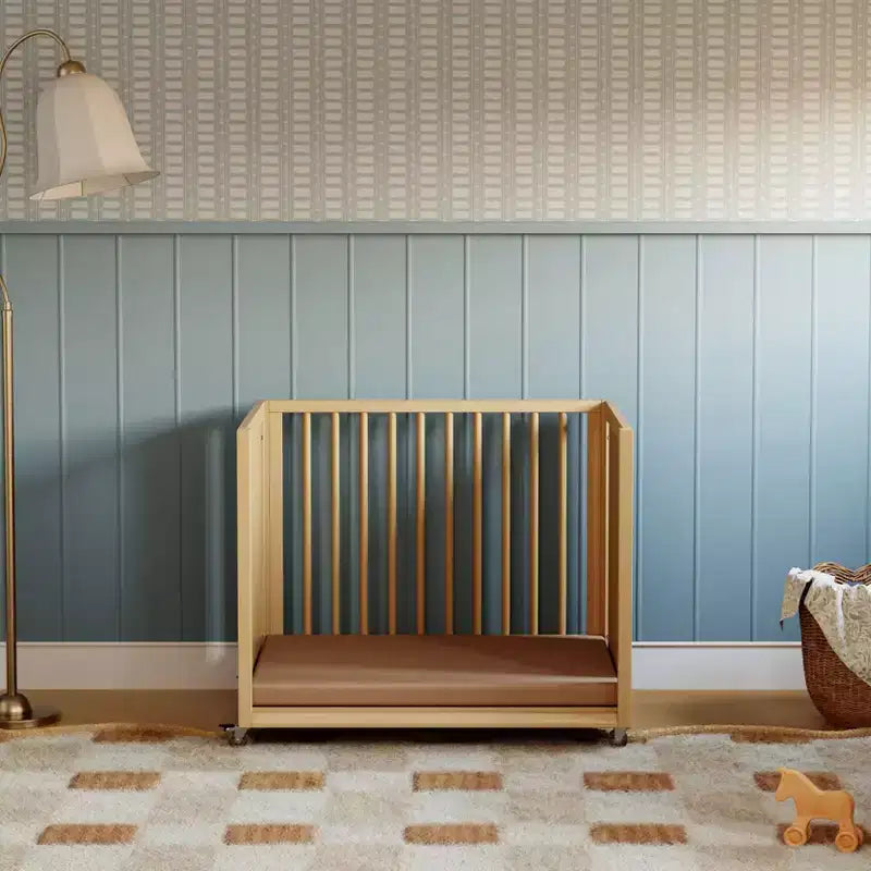 Lettino trasformabile Babyletto Palma 8-in-1 per tutte le fasi, con kit per culla e letto per bambini