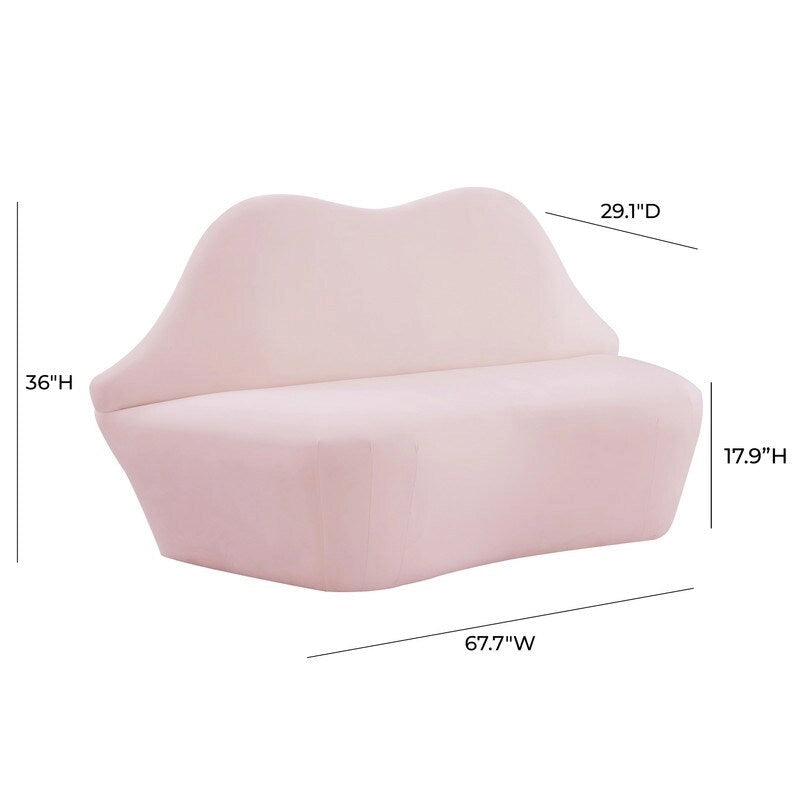 Lips Samtsofa - 67.7W x 29.1D x 36H