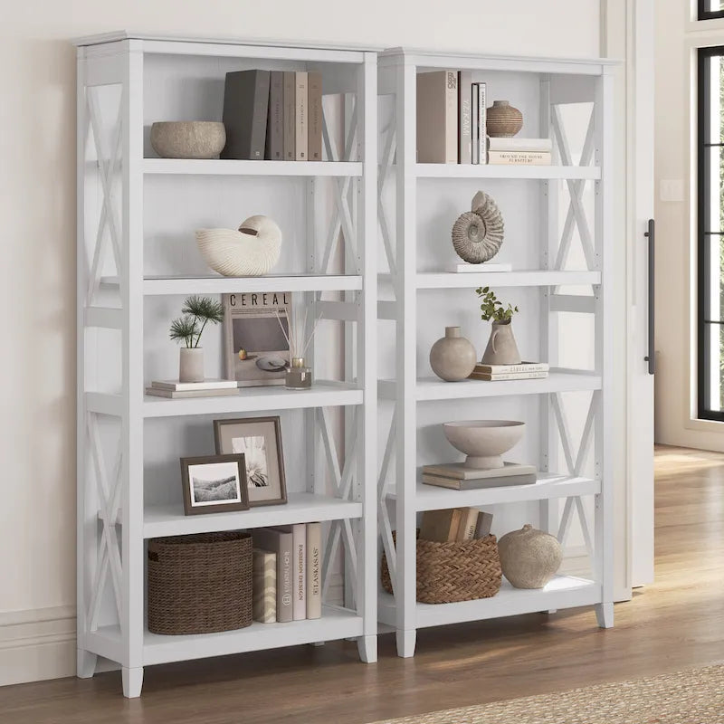 Boekenkast met 5 planken uit de Key West-serie van Bush Furniture