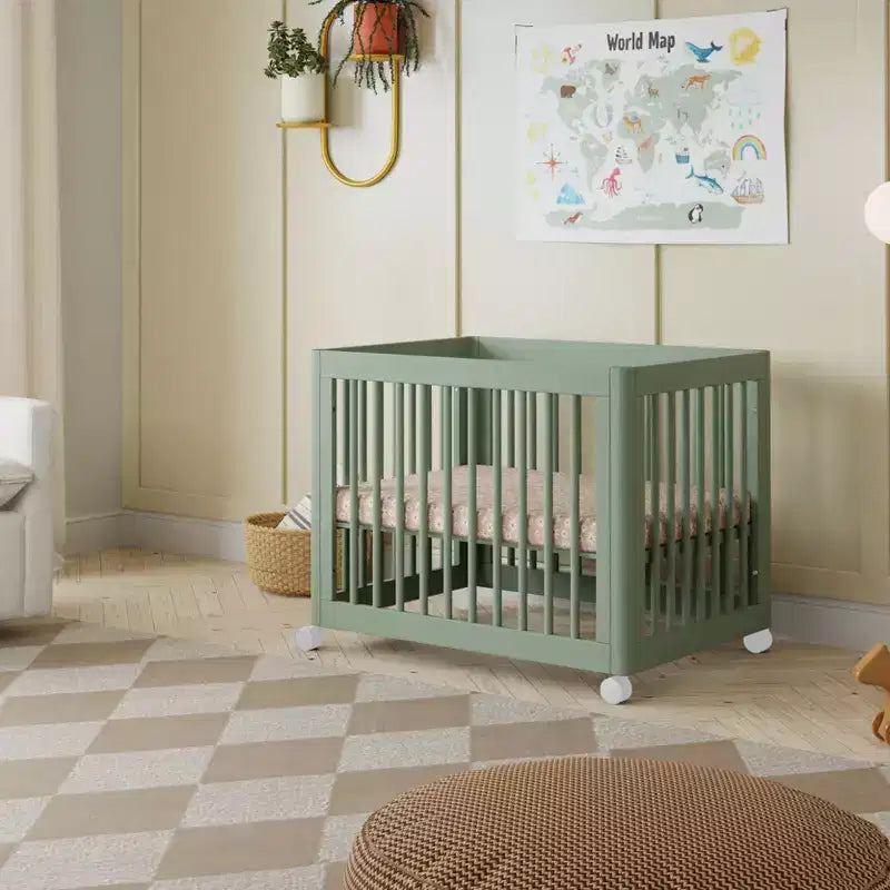 Lettino convertibile Babyletto Yuzu 8 in 1 con kit di conversione per tutte le fasi