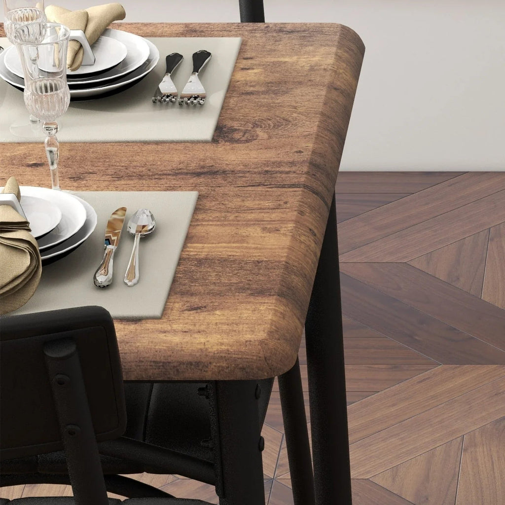 Set da pranzo con tavolo rettangolare per 4 persone e sedie imbottite