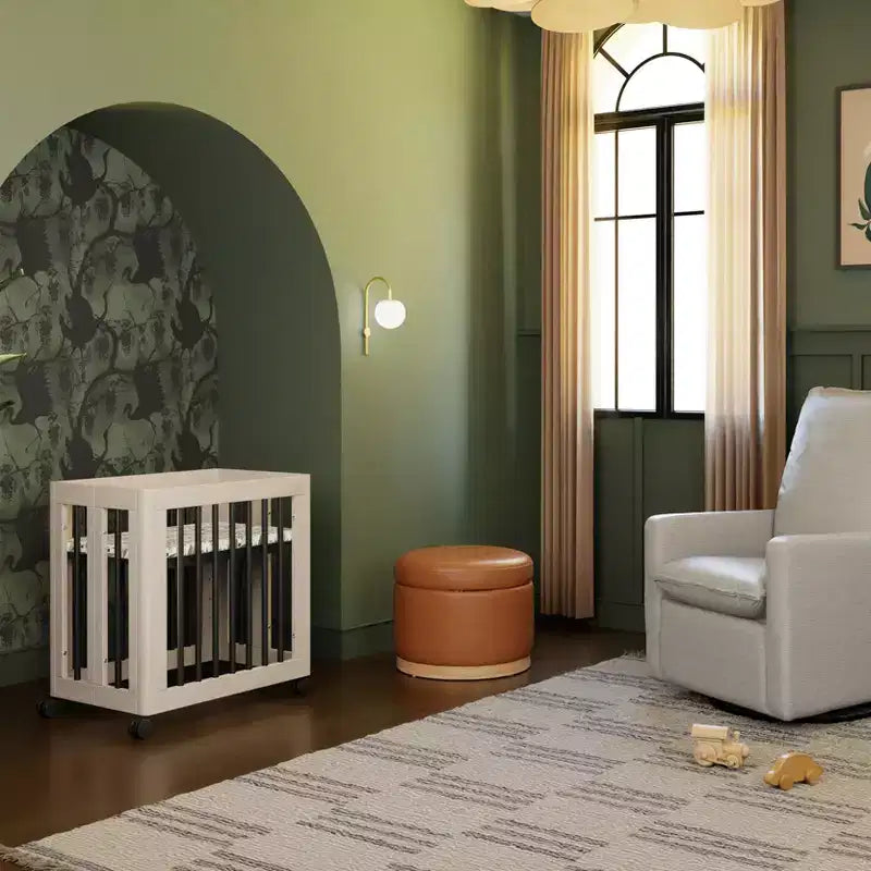 Lettino convertibile Babyletto Yuzu 8 in 1 con kit di conversione per tutte le fasi