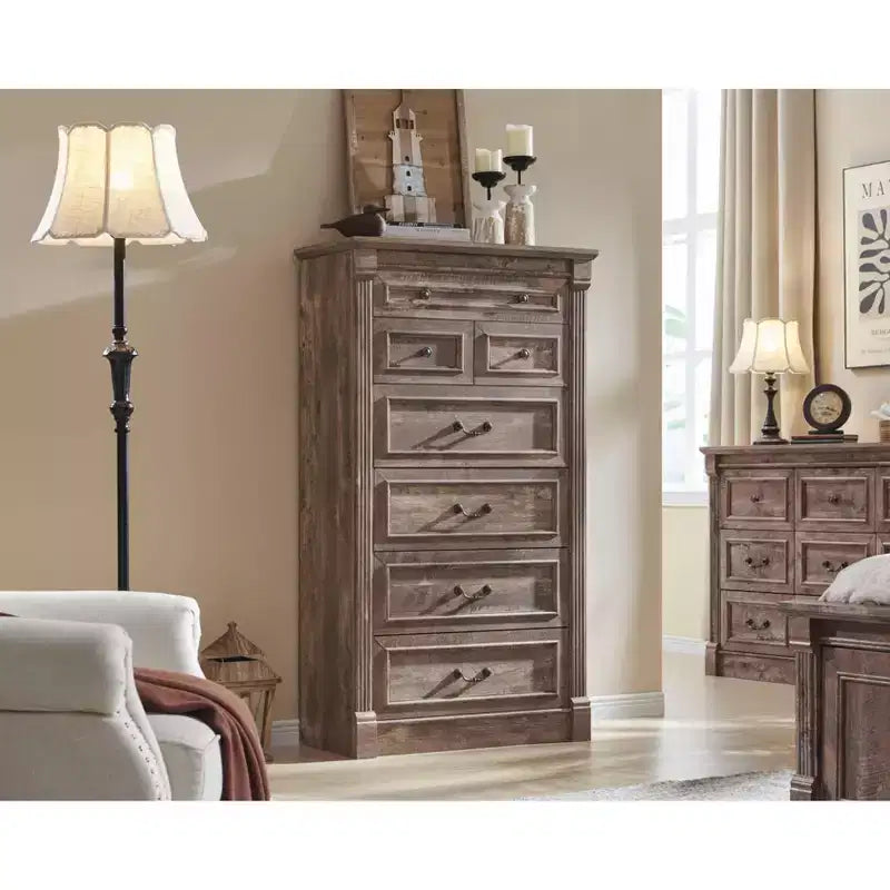 Cassettiera Mastgoal 57 in stile rustico con 7 cassetti, mobile contenitore in legno con colonna romana per camera da letto