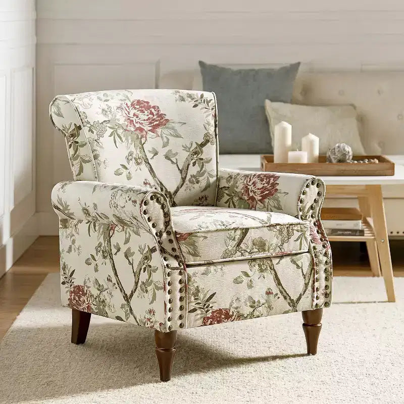 Araceli traditionele houten fauteuil met bloemenstof, hoge rugleuning met vleugels en siernagels| ART OF LIVING DESIGNS
