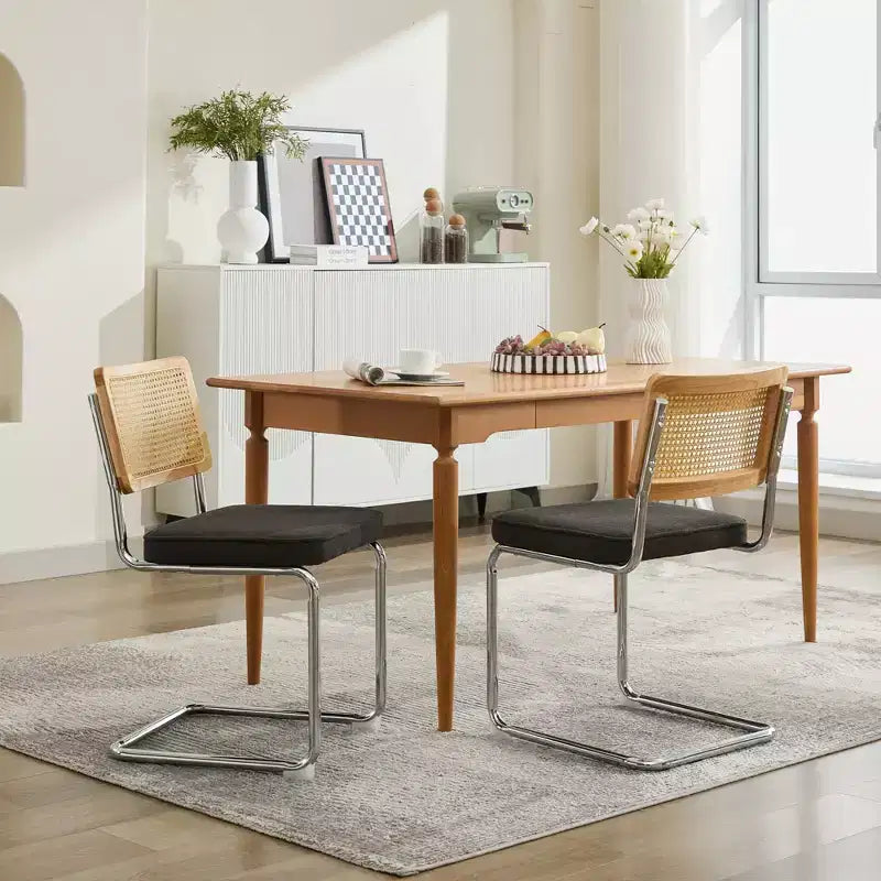 Lot de 2 chaises de salle à manger modernes avec assise en lin, dossier en rotin et piètement chromé
