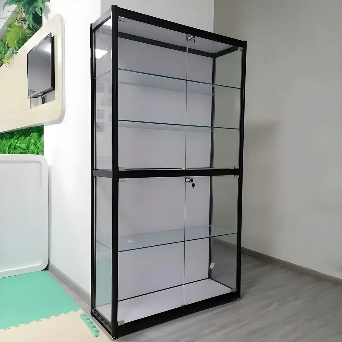 Moderner rechteckiger Vitrinenschrank aus schwarzem Glas