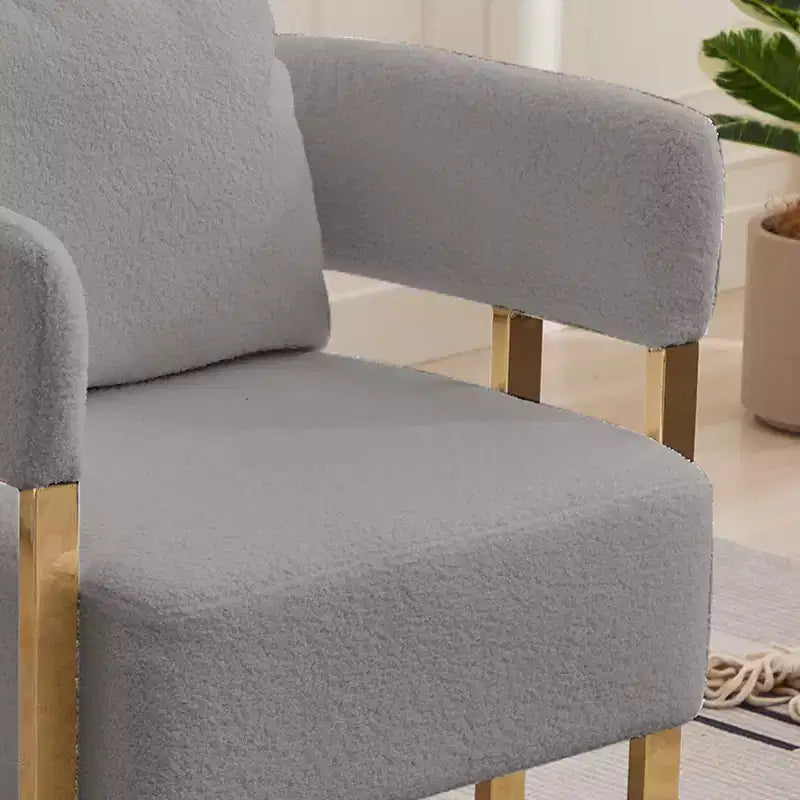 Set van 2 moderne gestoffeerde fauteuils met gouden metalen poten voor woonkamer, slaapkamer of kantoor