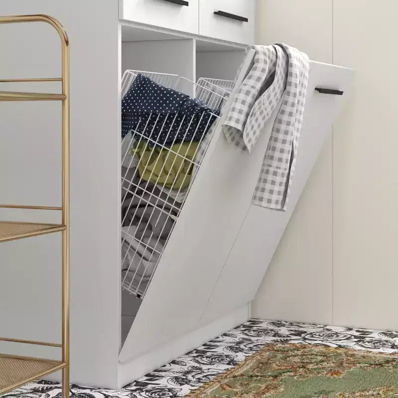 Mobiletto moderno bianco Famapy per il bagno con cesto portabiancheria al livello inferiore
