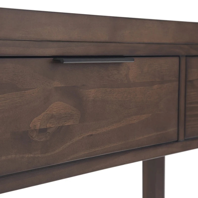 150 cm breed massiefhouten consoletafel in eigentijdse stijl met 3 laden, in warm walnootbruin
