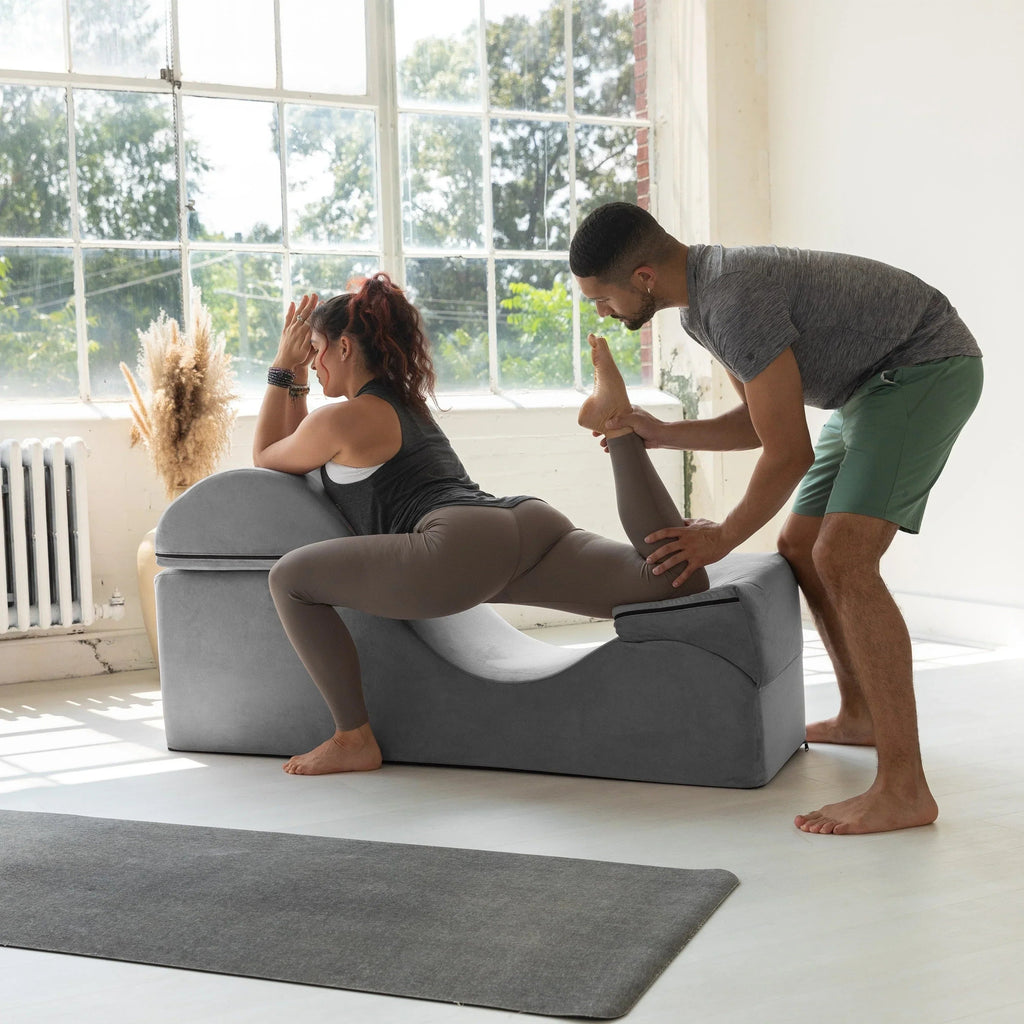 Méridienne convertible Avana Kami / yoga et massage - pouf 2-en-1 avec chaise longue de yoga pliable dissimulée, microvelours - N/A