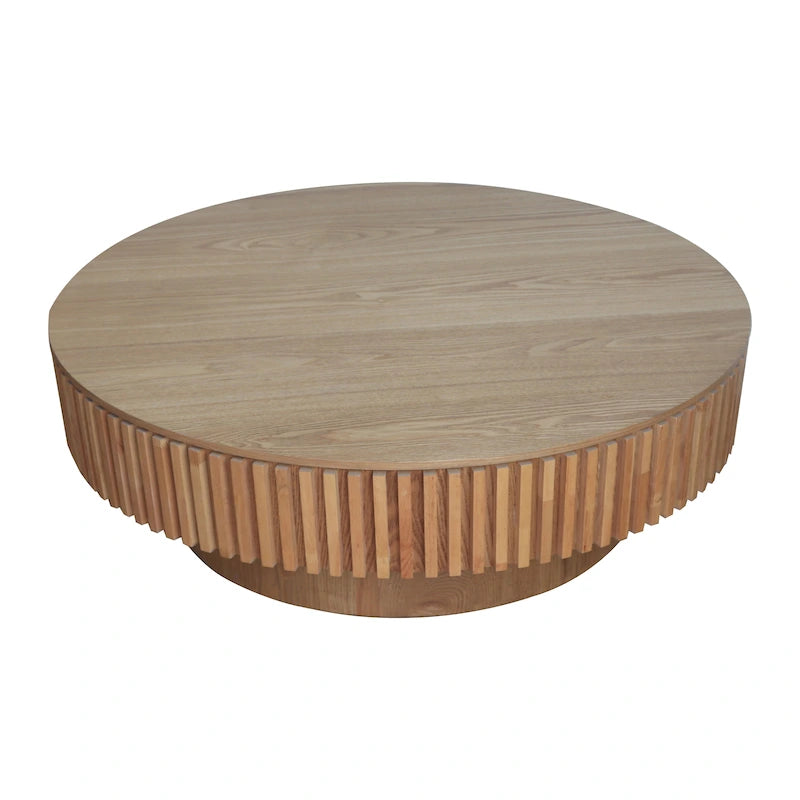 Moderne ronde salontafel van gefineerd massief hout met opbergruimte