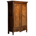 Antiker französischer Nussbaum-Wäscheschrank im Stil der Neorenaissance, um 1840