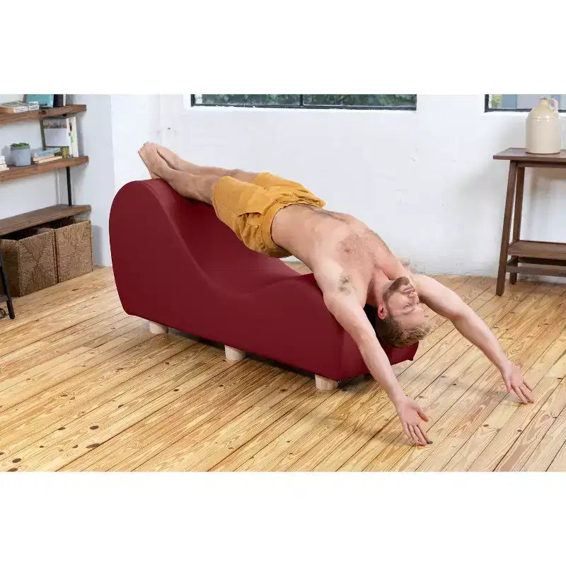 Chaise longue Avana per stretching e relax, gambe in legno di hevea, similpelle - Grigio sottomarino