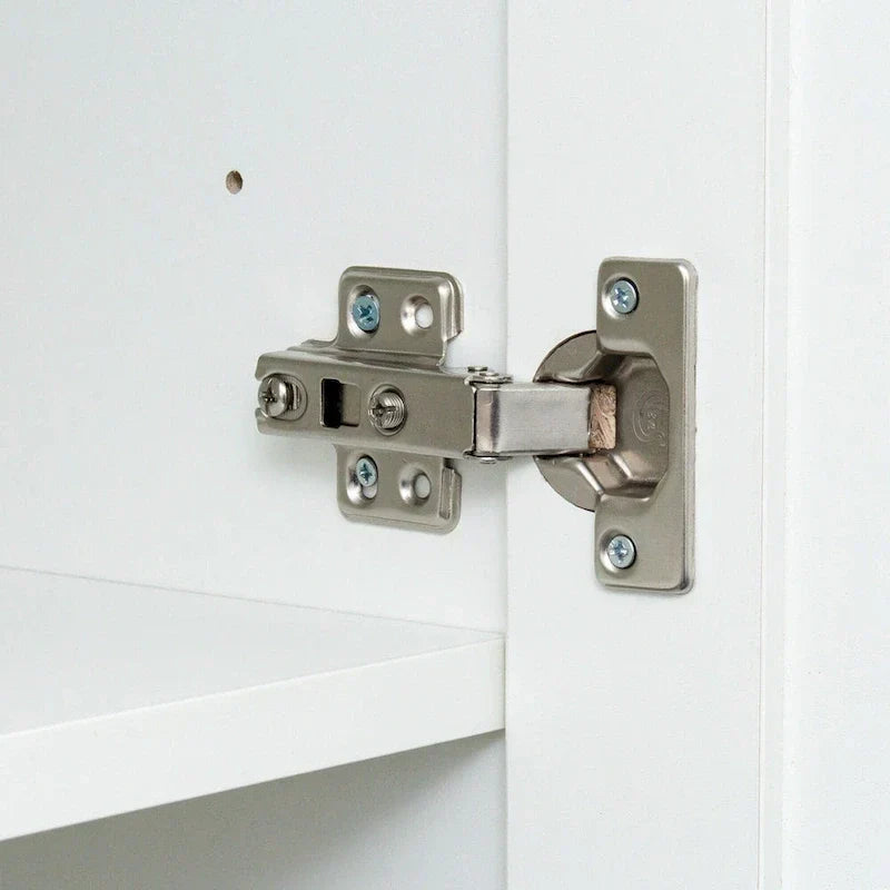 Hoher Kleiderschrank mit 3 Einlegeböden