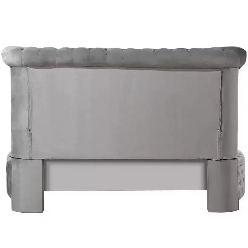 Letto matrimoniale Gaiva 109 in velluto grigio - Acme Furniture: elegante design con borchie decorative e bottoni capitonné, struttura in legno composito