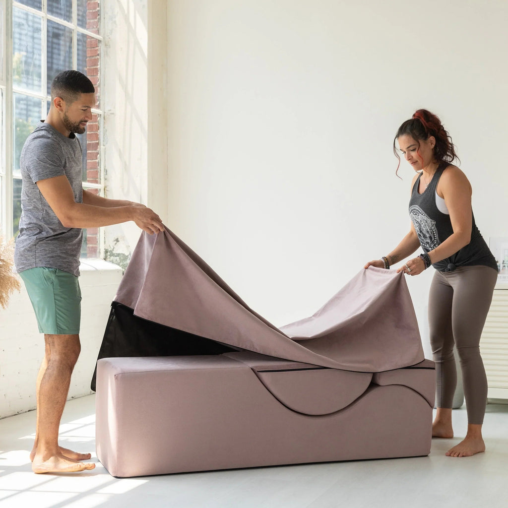Méridienne convertible Avana Kami / yoga et massage - pouf 2-en-1 avec chaise longue de yoga pliable dissimulée, microvelours - N/A