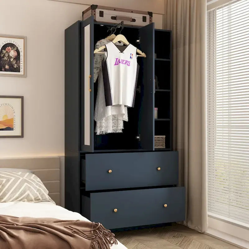Kleiderschrank mit Spiegel und verstellbarem Kleiderstangenbereich, platzsparend