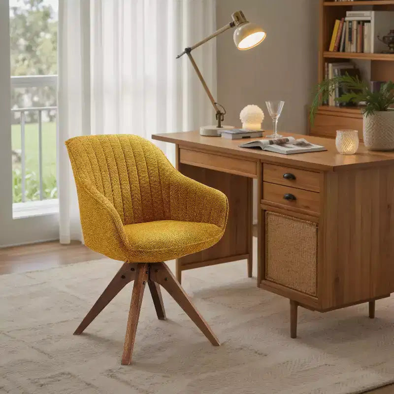 Art Leon comfortabele draaibare fauteuil van stof met poten van massief eikenhout