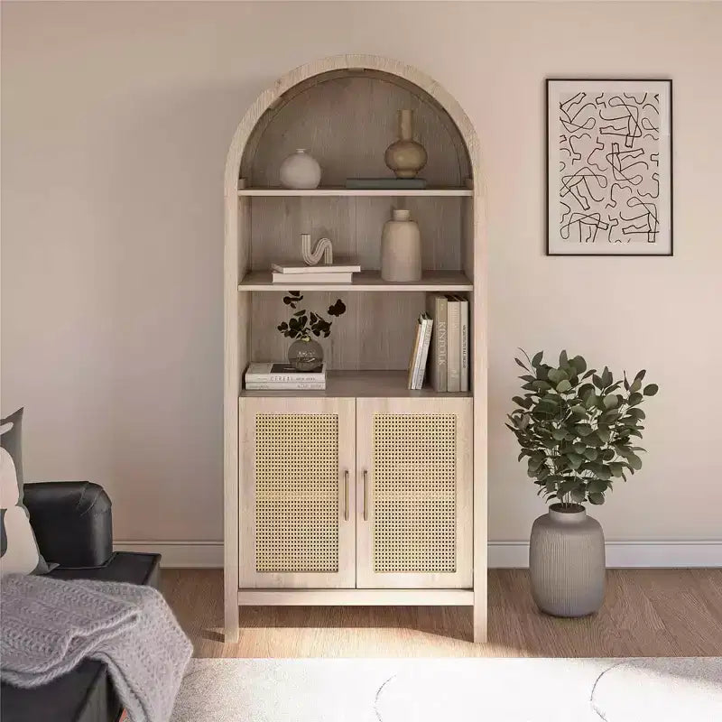 Böhmische Vitrine mit Rundbogen und 2 Türen aus künstlichem Rattan, 5 verstellbare Regalböden für Wohnzimmer und Küche, Beige